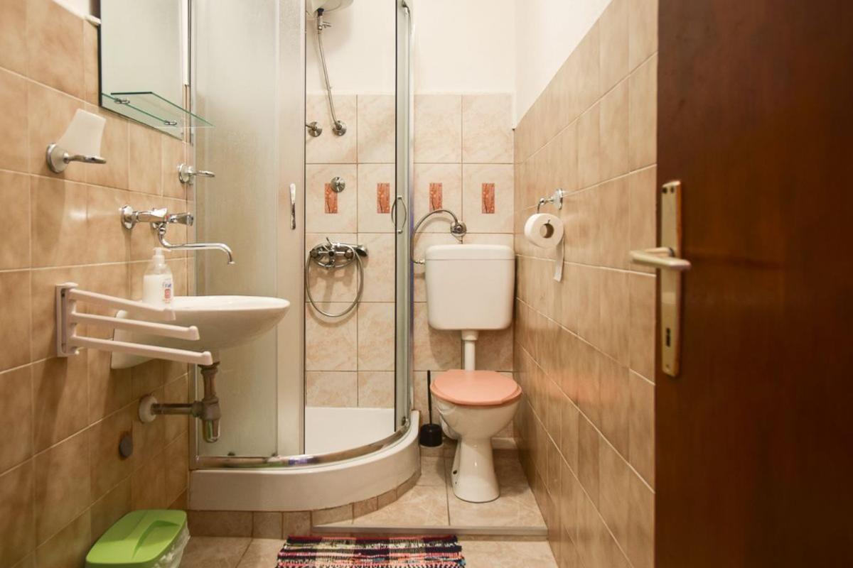 Apartments Derado 苏佩塔尔 外观 照片